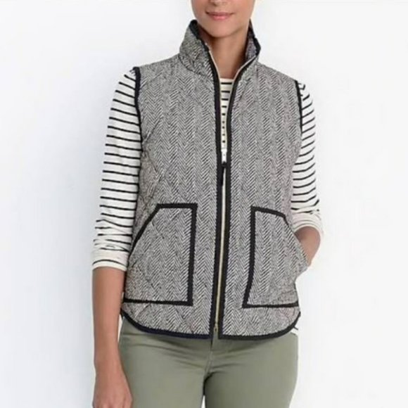 J. Crew Jackets & Blazers - J. Crew Black White Herringbone Down Puffer Vest